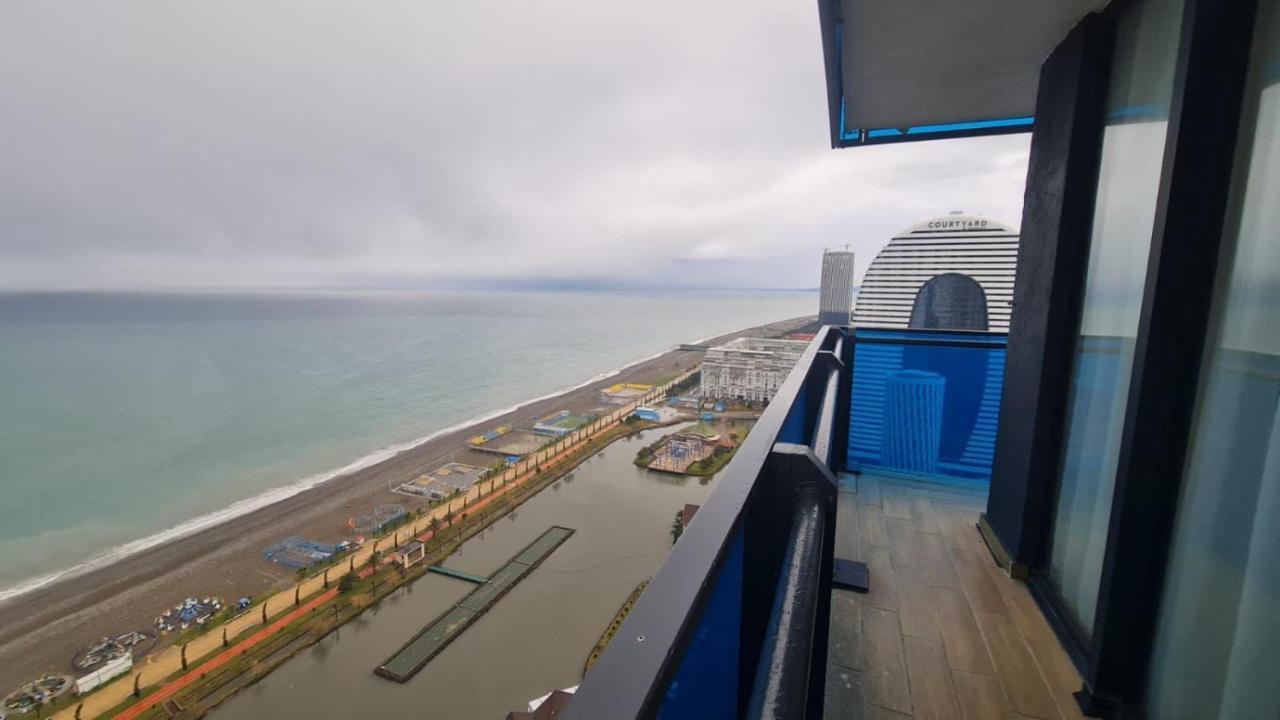 Downtown Centre In Batumi Aparthotel Orbi City In Batumi Eksteriør bilde