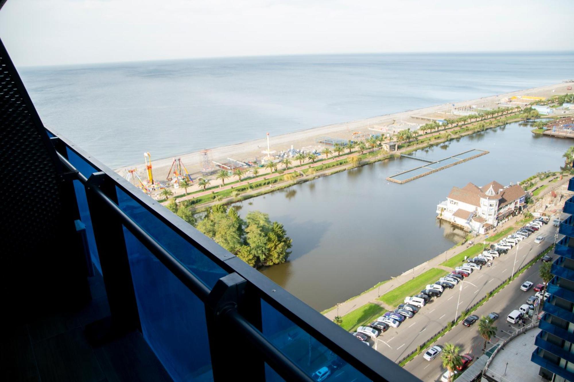 Downtown Centre In Batumi Aparthotel Orbi City In Batumi Eksteriør bilde